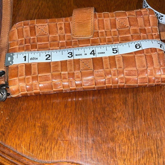 Vilenca Holland Leather Weaved Brown Wristlet 1 Spot on Front No Other Callouts - Picture 11 of 13